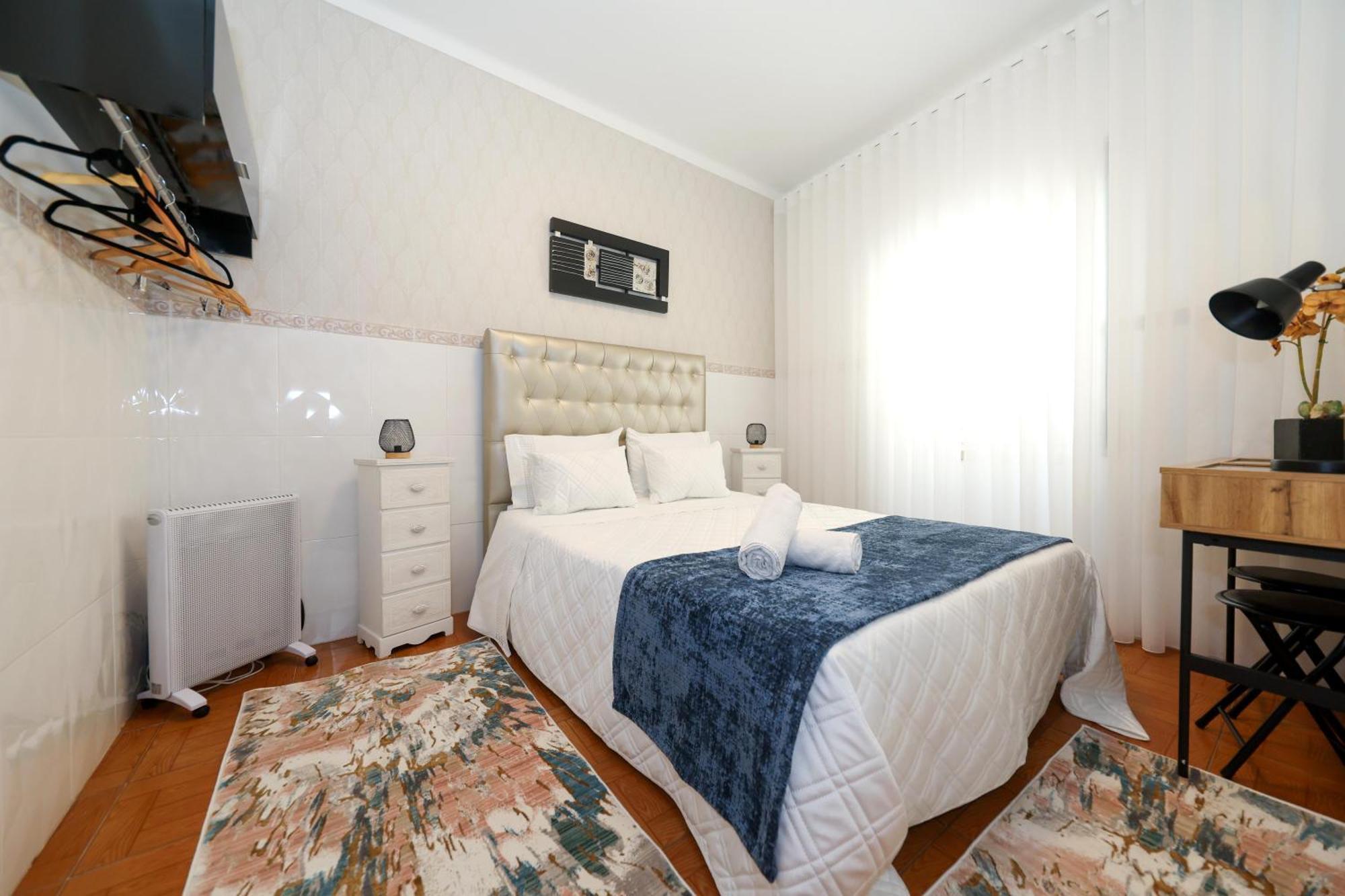 Dina Beach House Quinzico Nazare Exterior photo