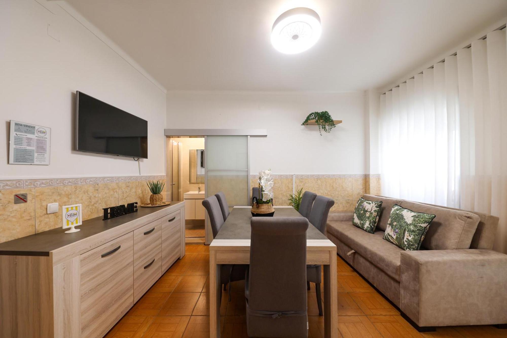 Dina Beach House Quinzico Nazare Exterior photo